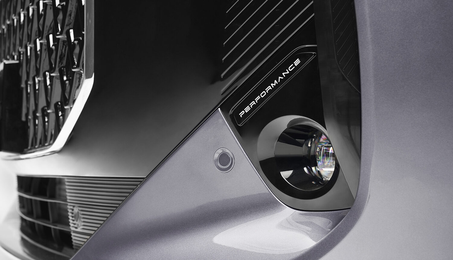 Nuevo EBRO s700 Luxury Detalle Iluminación Delantera