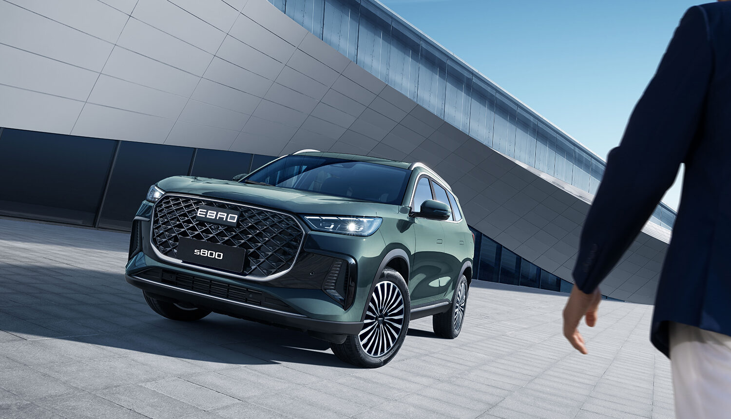 Nuevo EBRO s800 Luxury Vista Frontal Lateral