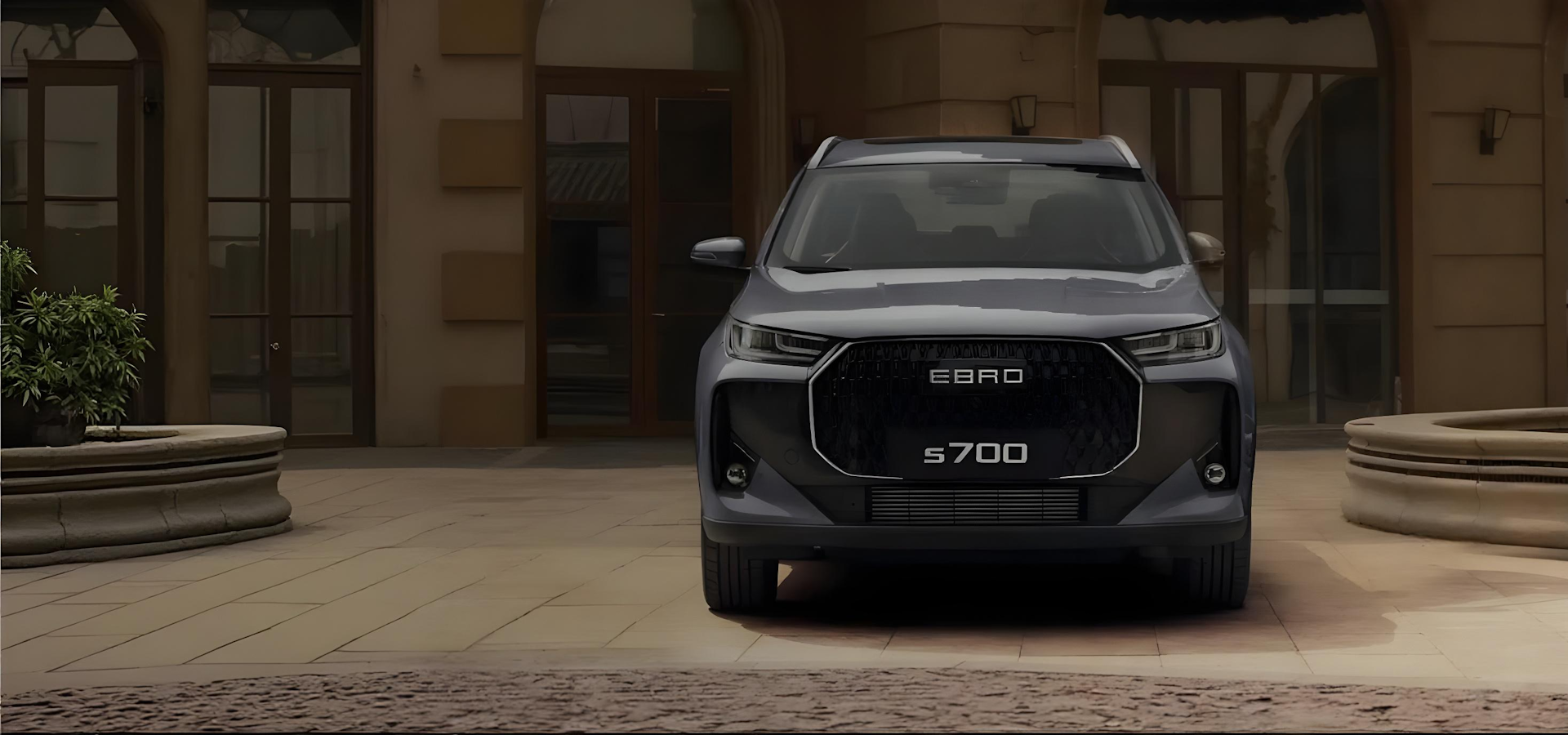 Nuevo EBRO s700 Luxury Vista Frontal